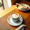 FLAT WHITE